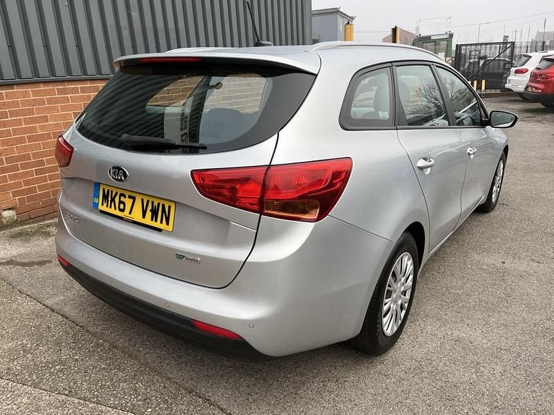 Used Kia Ceed 2017 Silver Hatchback