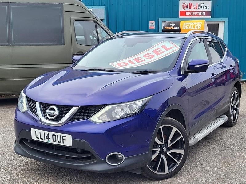 Used Nissan Qashqai Tekna 2014 Blue SUV
