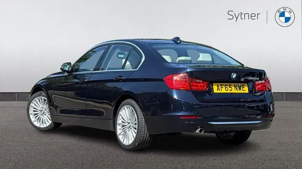 Used BMW 320 Luxury Line 181 HP (133 kW) 2015 Blue