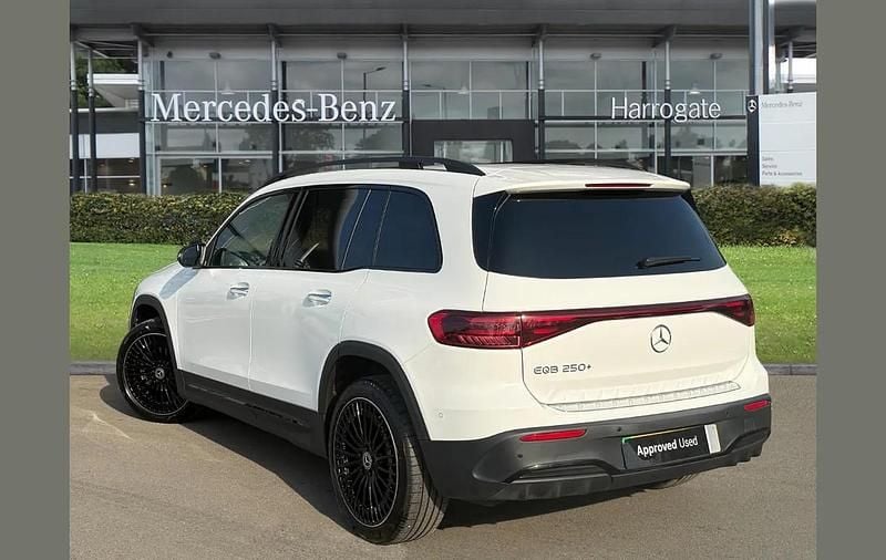 Used Mercedes EQB250+ AMG line 139 kW (190 HP) 2025 White SUV