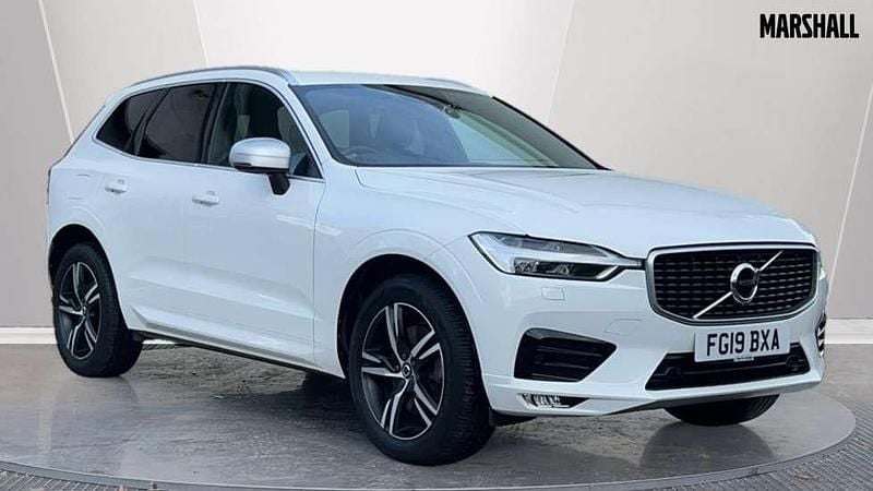 White Used 2019 Volvo XC60 R-Design SUV | £19,363 (Fair price) - Image 1/4