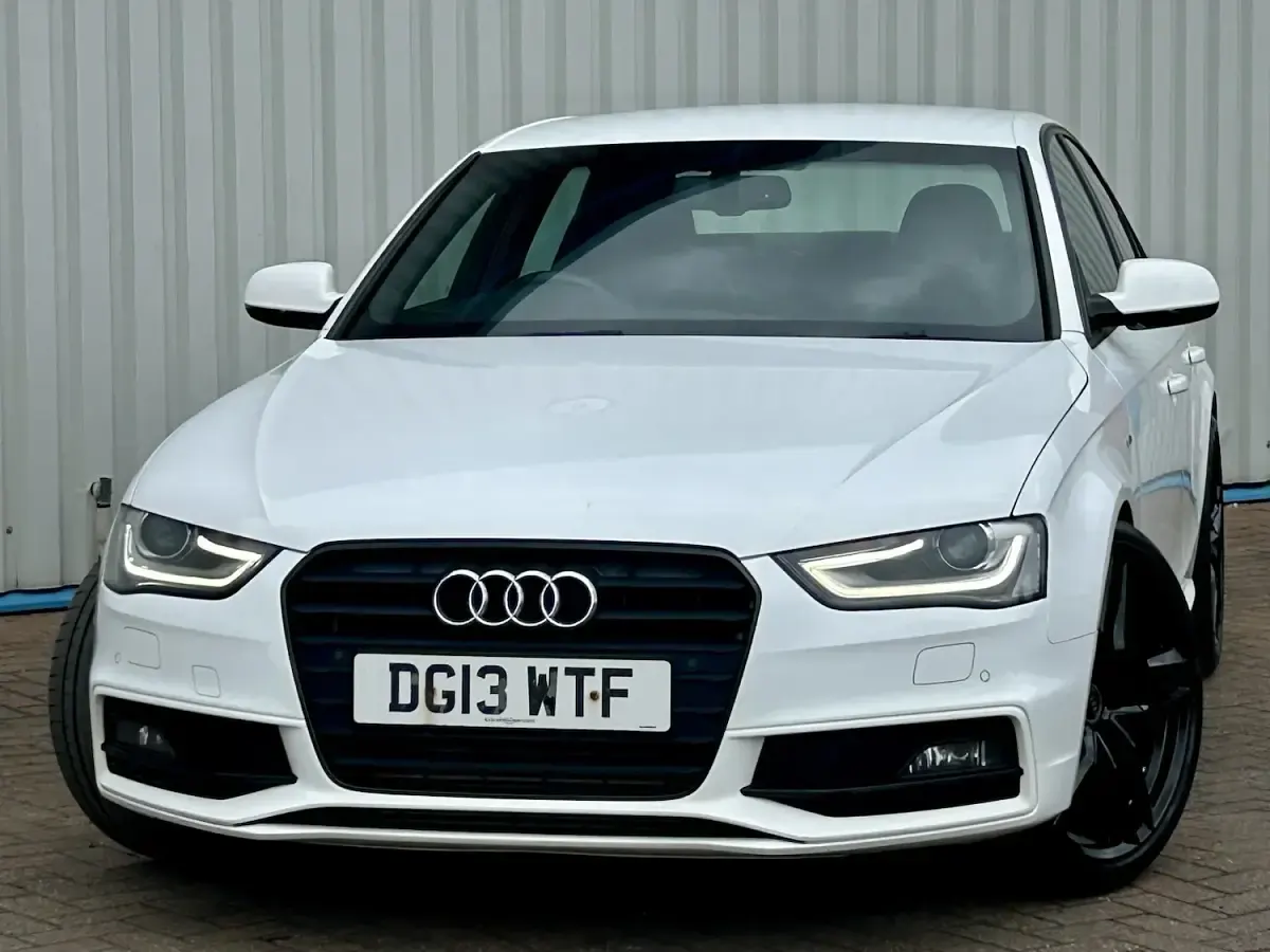 Used Audi A4 Black Edition 143 HP (105 kW) 2013 White Sedan