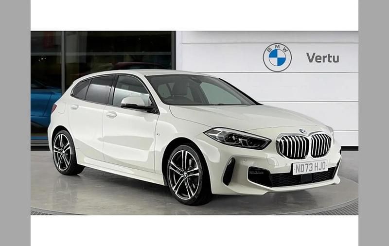 Used BMW 118 M Sport 136 HP (100 kW) 2023 White Hatchback