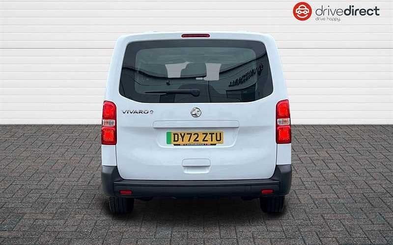 Used Vauxhall Vivaro 100 kW (136 HP) 2022 White MPV