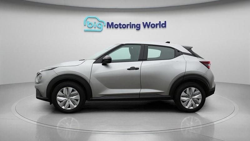 Used Nissan Juke Acenta Premium 114 HP (83 kW) 2025 Silver SUV