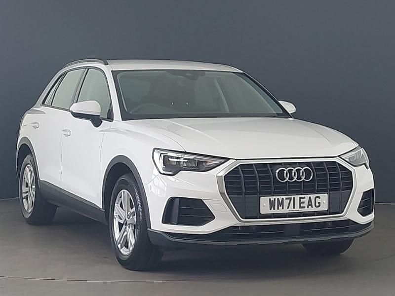 Used Audi Q3 Design 150 HP (110 kW) 2022 White SUV