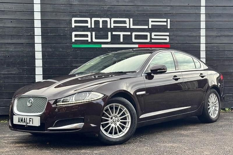 Used 2012 Jaguar XF Luxury Sedan | £6,990 (Fair price) - Image 1/1