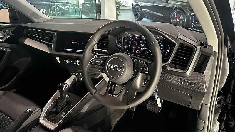 Used Audi A1 Sport 113 HP (83 kW) 2025 Black SUV