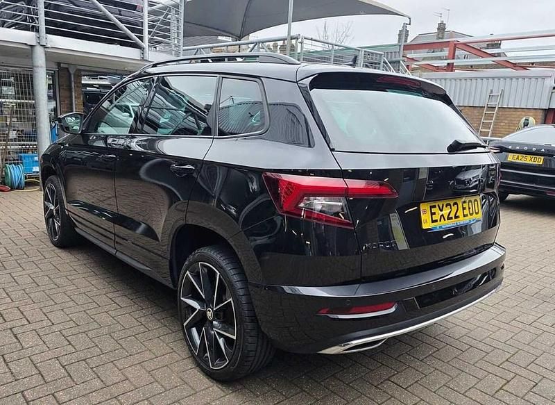 Used Skoda Karoq SportLine 150 HP (110 kW) 2022 Black magic pearl effect SUV
