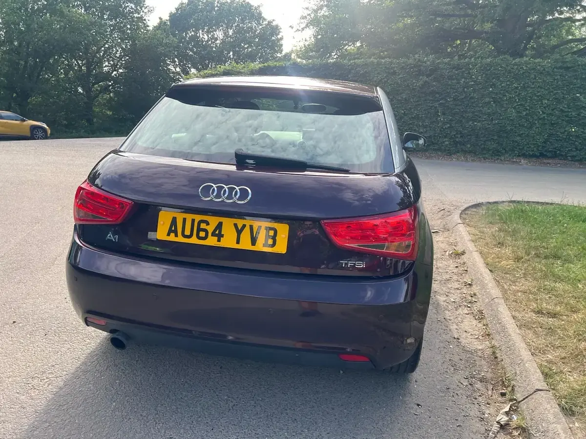 Used Audi A1 Sport 86 HP (63 kW) 2014 Red Hatchback