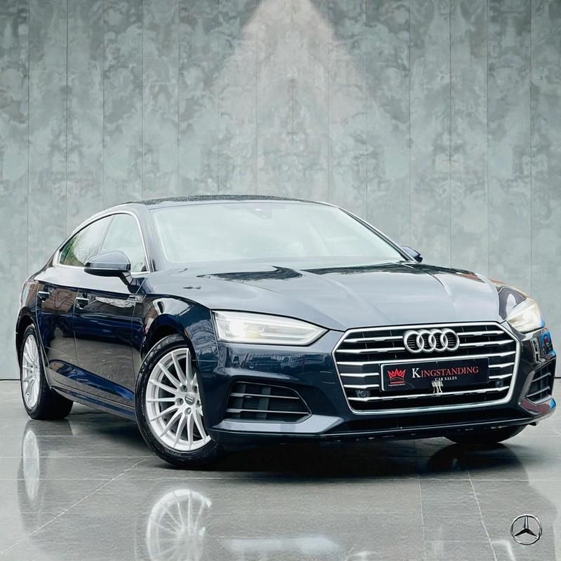 Used Audi A5 Comfort 2017 Blue Coupe