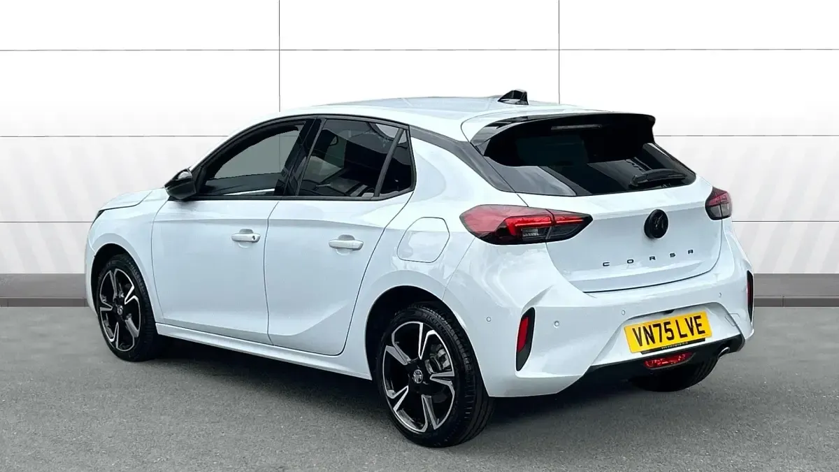 New Vauxhall Corsa Ultimate 101 HP (74 kW) 2025 White Hatchback