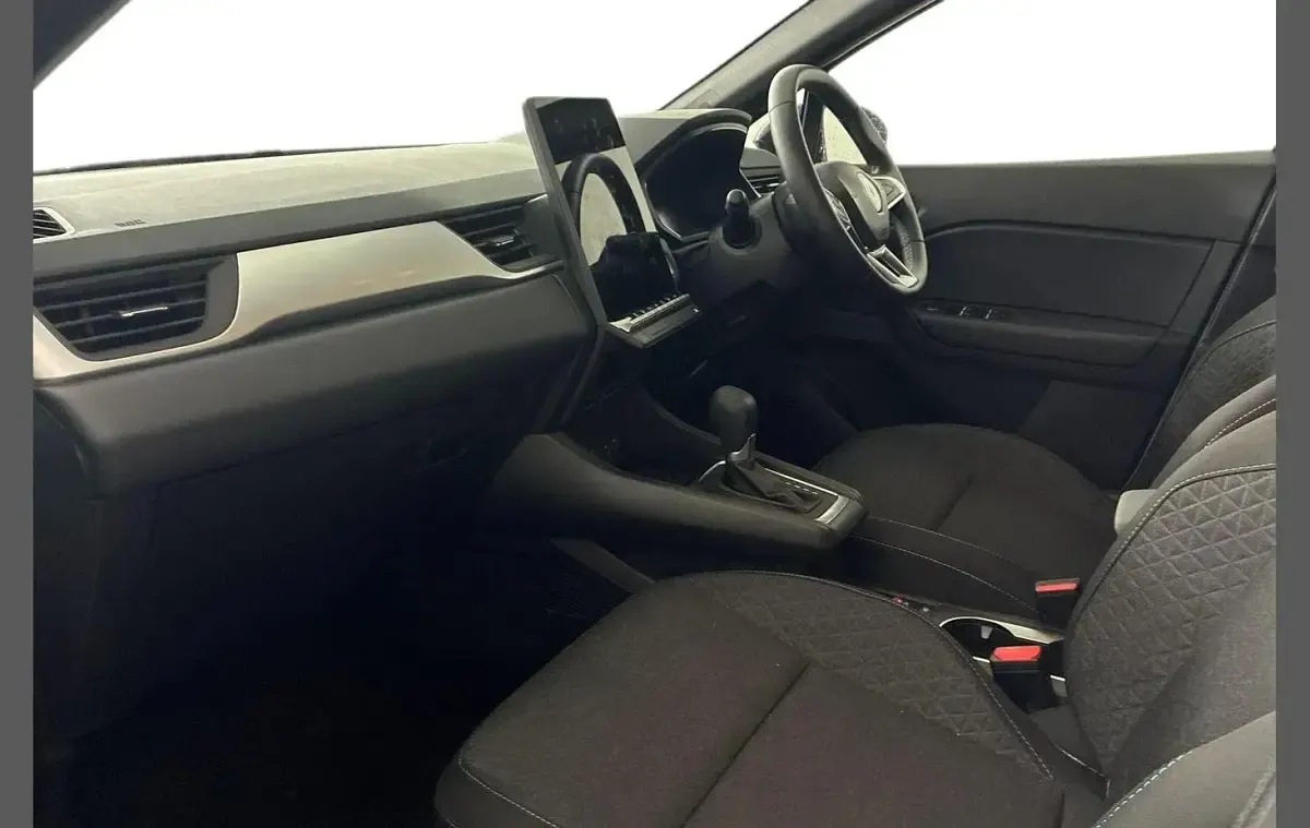 Used Renault Captur Evolution 143 HP (105 kW) 2025 White  SUV