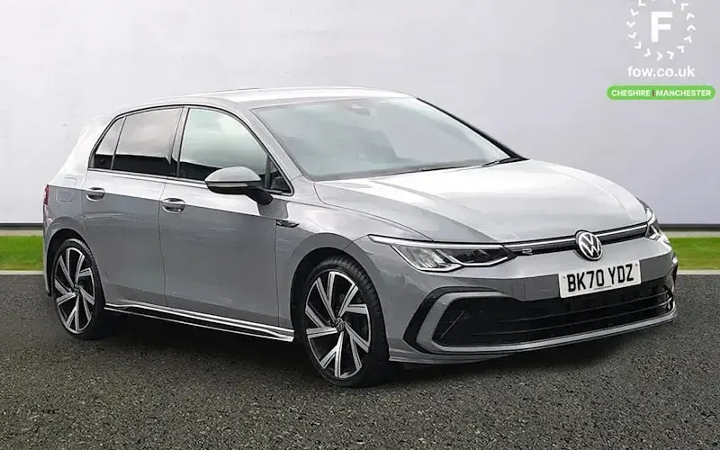 Used VW Golf VIII R-line 150 HP (110 kW) 2024 Hatchback