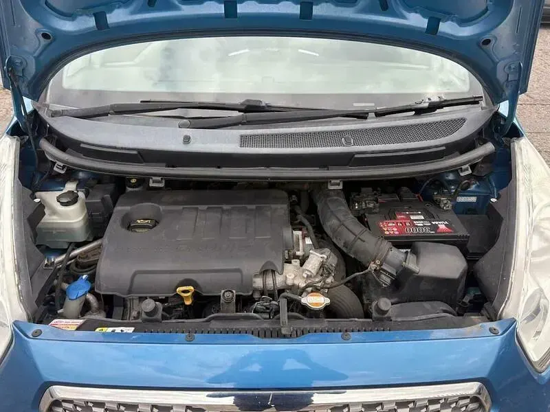 Used Kia Venga 2011 Blue Hatchback