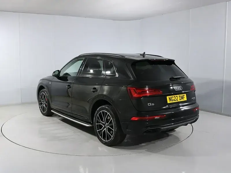 Used Audi Q5 Premium 265 HP (194 kW) 2022 Black SUV