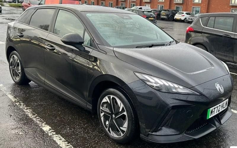 Used MG MG4 EV SE 150 kW (204 HP) 2024 Hatchback