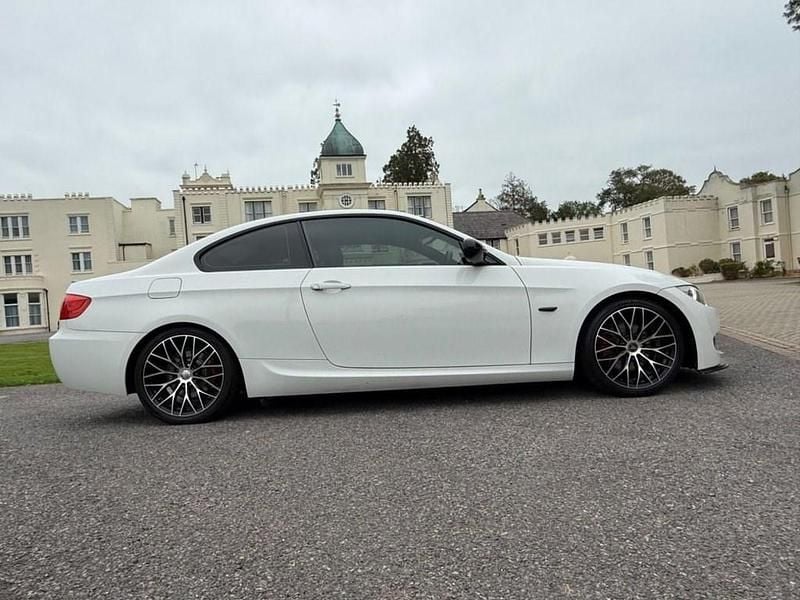 Used BMW 320 M Sport 184 HP (135 kW) 2013 White Coupe