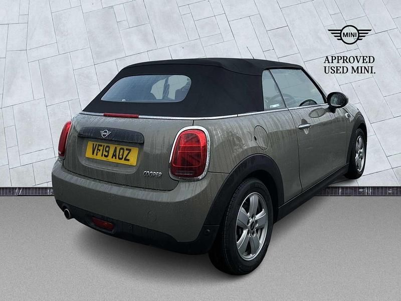 Usado Mini Cooper Cabriolet Classic 2019 Cinzento Cabrios
