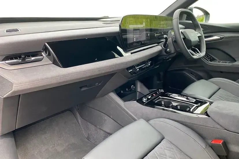New Audi Q6 e-tron Black Edition 314 kW (428 HP) 2026 Grey SUV