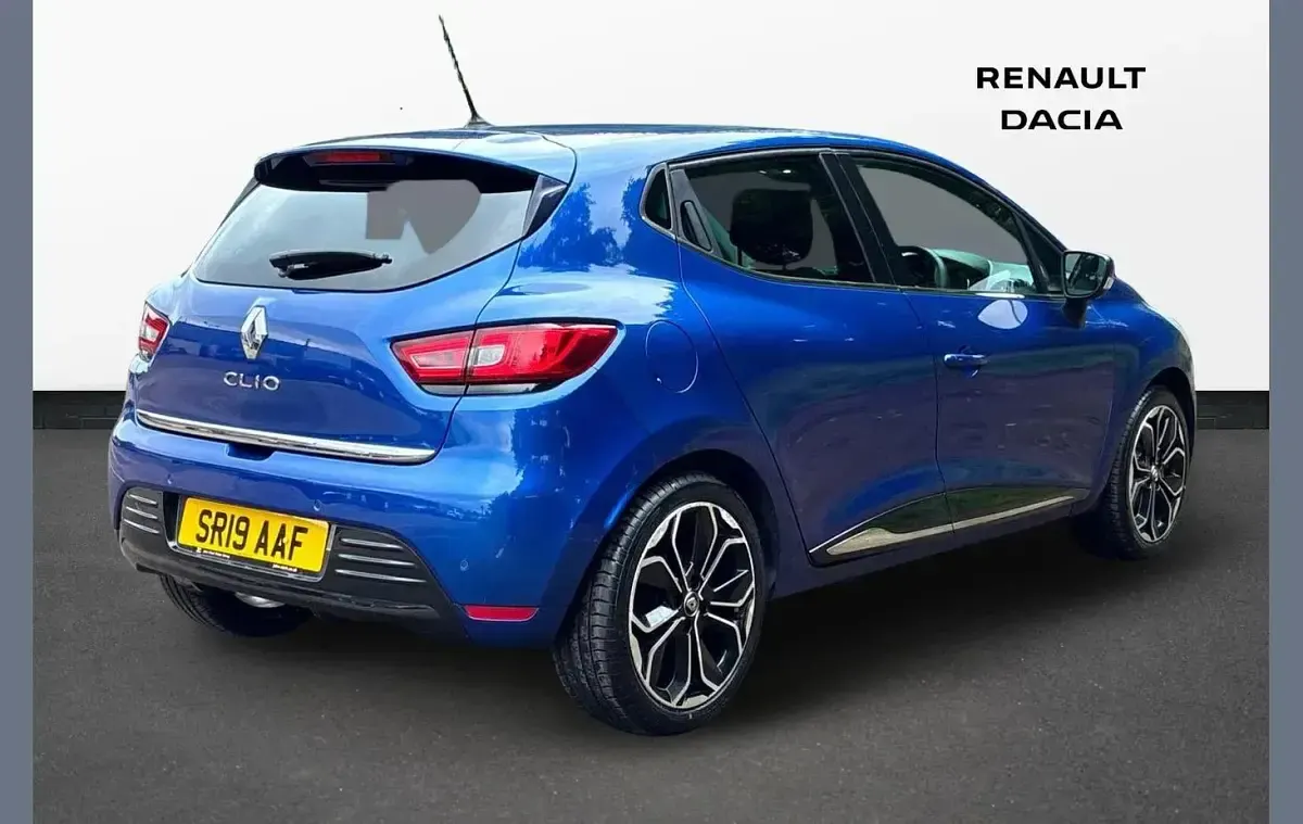 Used Renault Clio Iconic 76 HP (55 kW) 2019 Iron blue  Hatchback