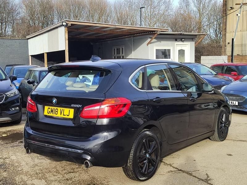 Used BMW 220 Luxury Line 189 HP (139 kW) 2018 Black Hatchback