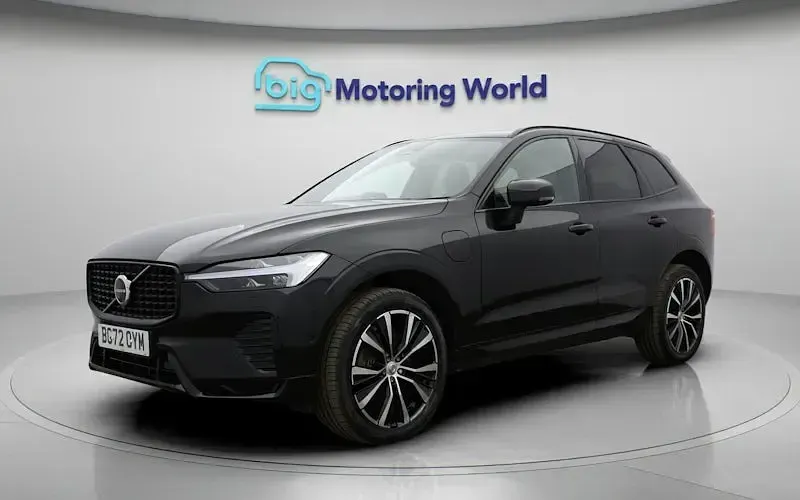 Second-hand Volvo XC60 Ultimate 455 CP (334 kW) 2023 Negru SUV