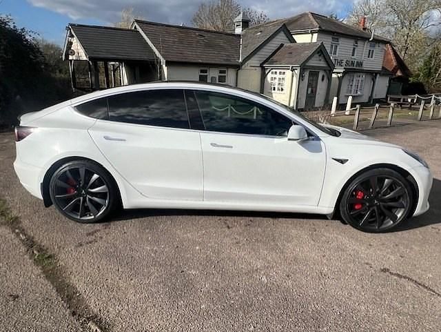 Used Tesla Model 3 Performance 461 kW (627 HP) 2020 White Sedan