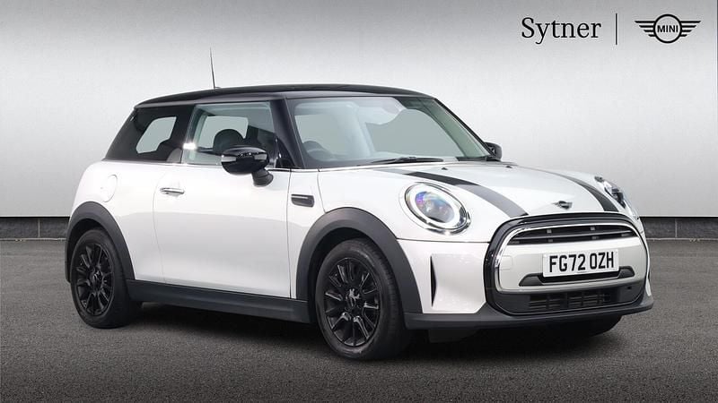 Used Mini Cooper Classic 134 HP (98 kW) 2022 Silver Hatchback