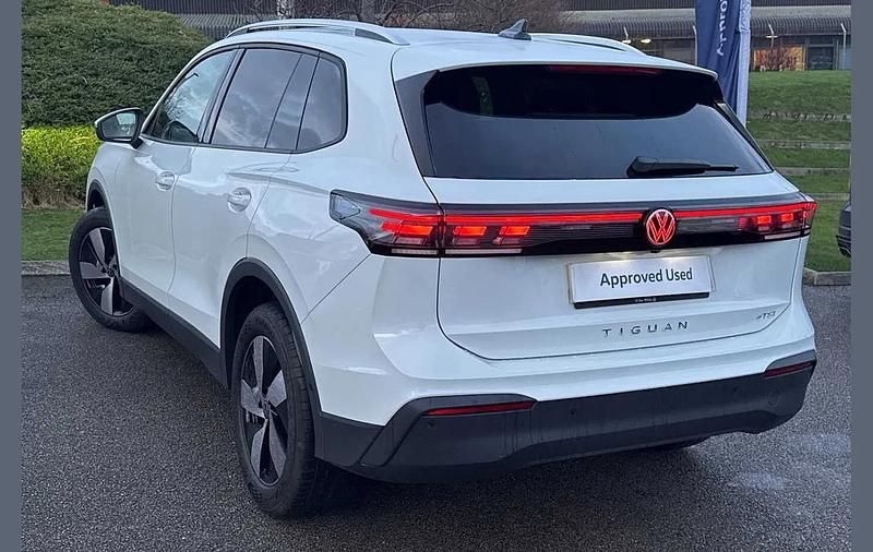 New VW Tiguan Match 147 HP (108 kW) 2025 White SUV