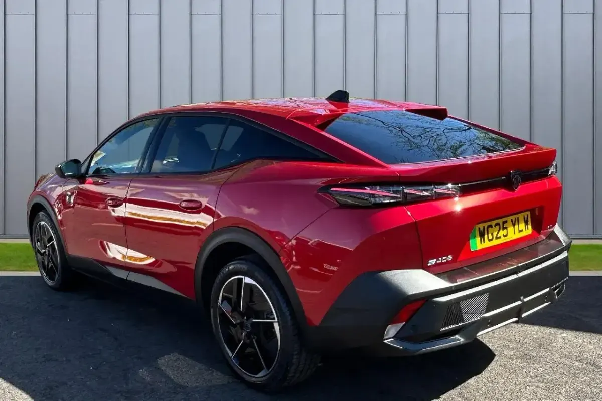 Used Peugeot e-408 GT 152 kW (207 HP) 2025 Red SUV