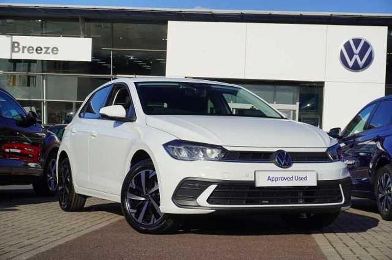 Used 2025 VW Polo | £19,990 (A bit pricey) - Image 1/4