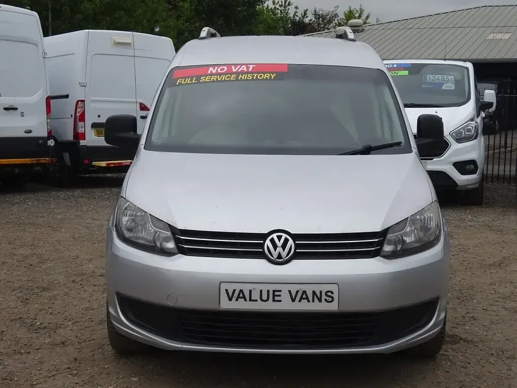 Used VW Caddy 140 HP (102 kW) 2011 Silver MPV