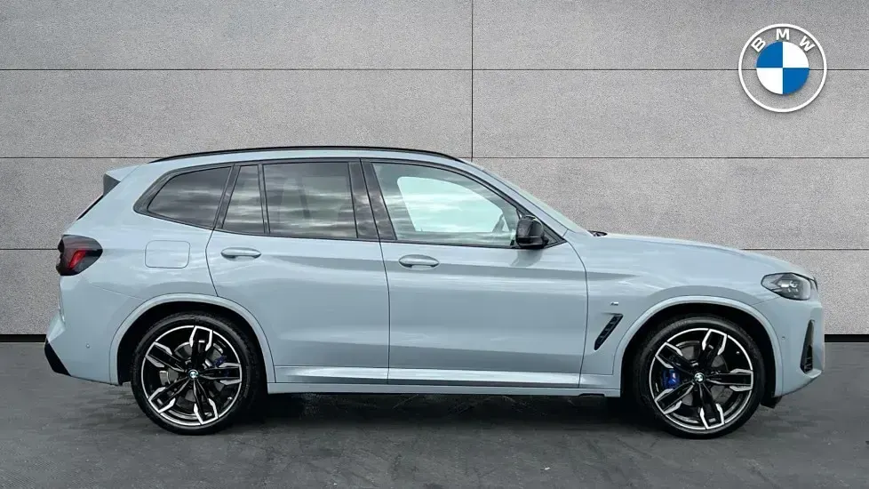 Begagnad BMW X3 M Sport 355 HK (261 kW) 2022 Grå SUV