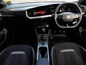 Used Vauxhall Mokka 136 HP (100 kW) 2025 Grey SUV