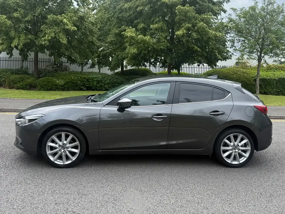 Used Mazda 3 Inclusive 2018 Grey Hatchback