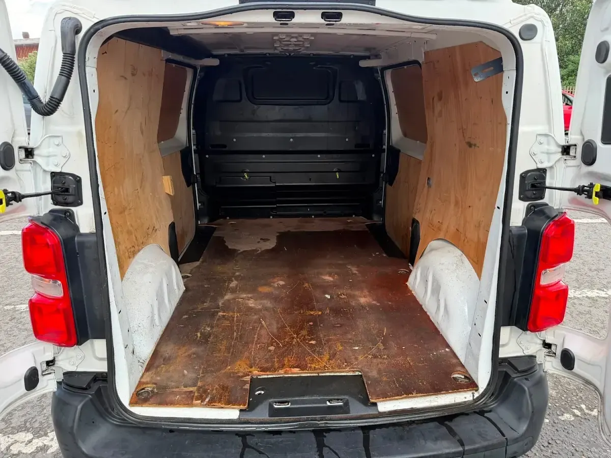 Used Citroën Dispatch 2021 White MPV