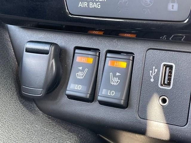 Used Nissan Leaf N-Connecta 110 kW (150 HP) 2019 Grey Hatchback