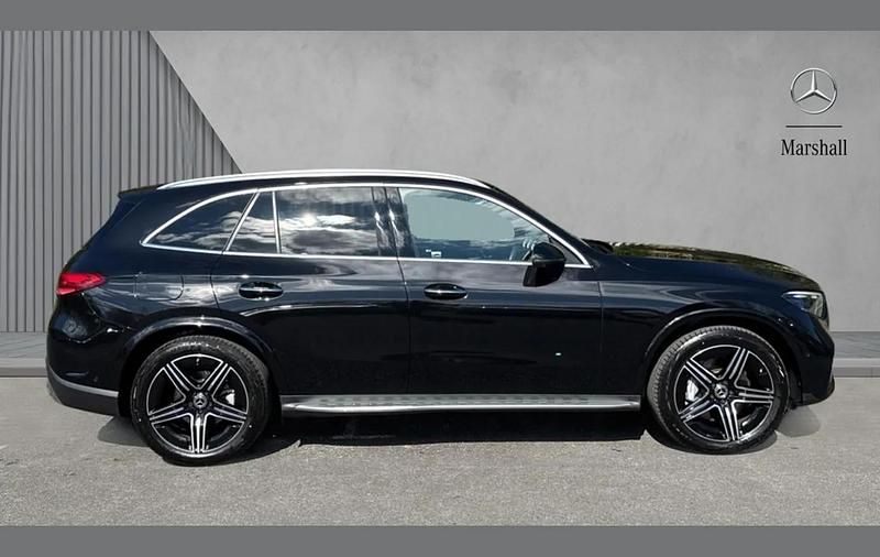 Used Mercedes GLC300 AMG Line Premium 269 HP (197 kW) 2024 Black SUV