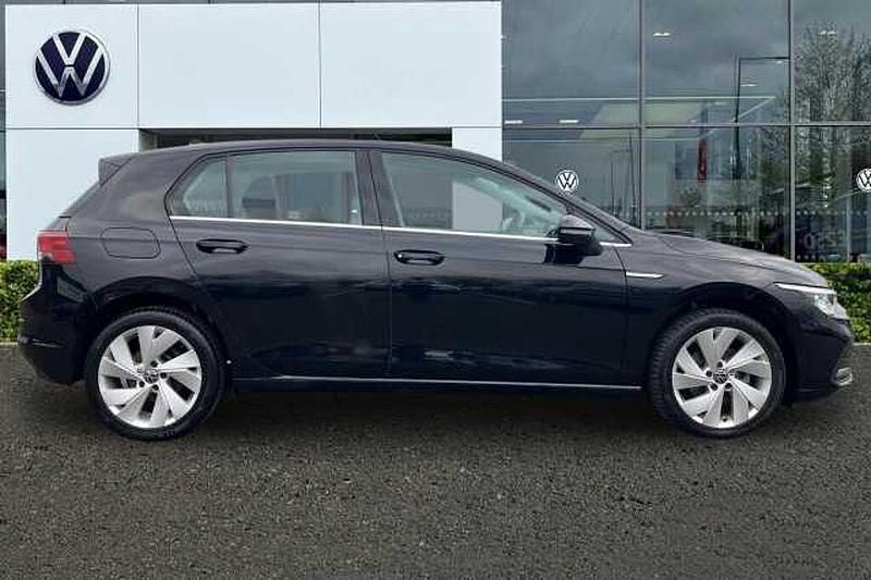 Used VW Golf VIII 130 HP (95 kW) 2022