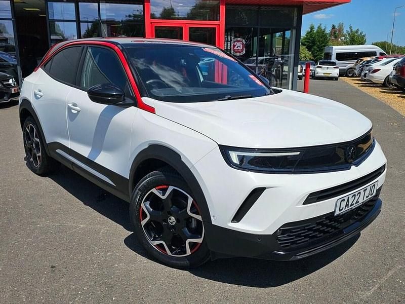 White Used 2022 Vauxhall Mokka SRi SUV | £14,795 (Good price) - Image 1/4