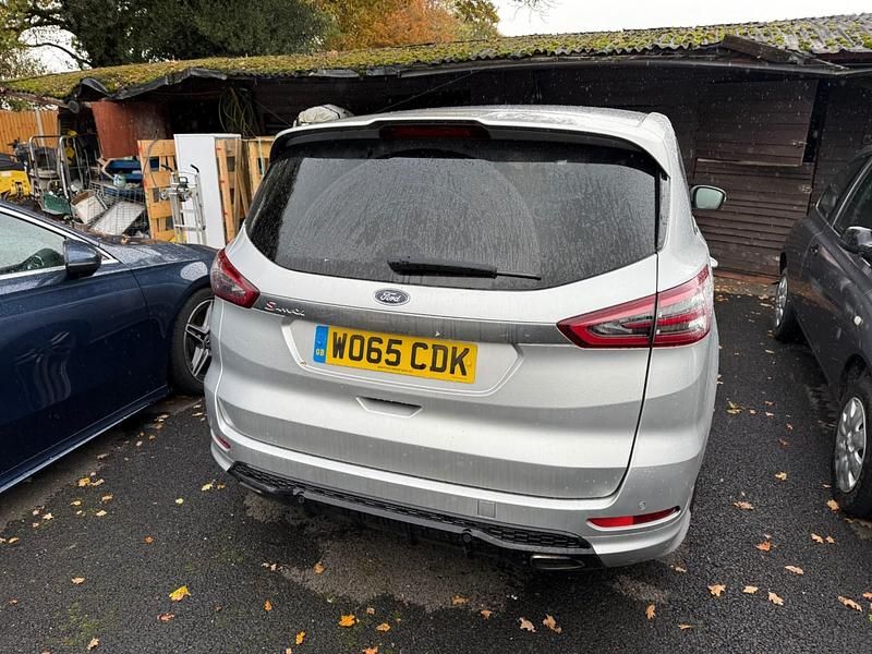 Silver Used 2016 Ford S-MAX Sport MPV | £6,995 (Fair price) - Image 1/4