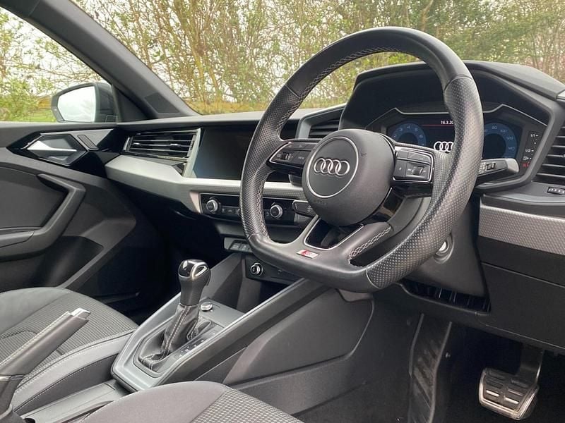 Used Audi A1 Black Edition 2023 Python yellow SUV