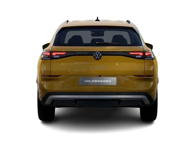 New VW T-Roc Life 150 HP (110 kW) 2026 Yellow SUV
