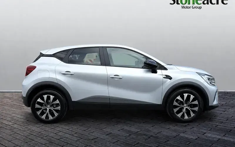Used Renault Captur Evolution 91 HP (66 kW) 2024 SUV
