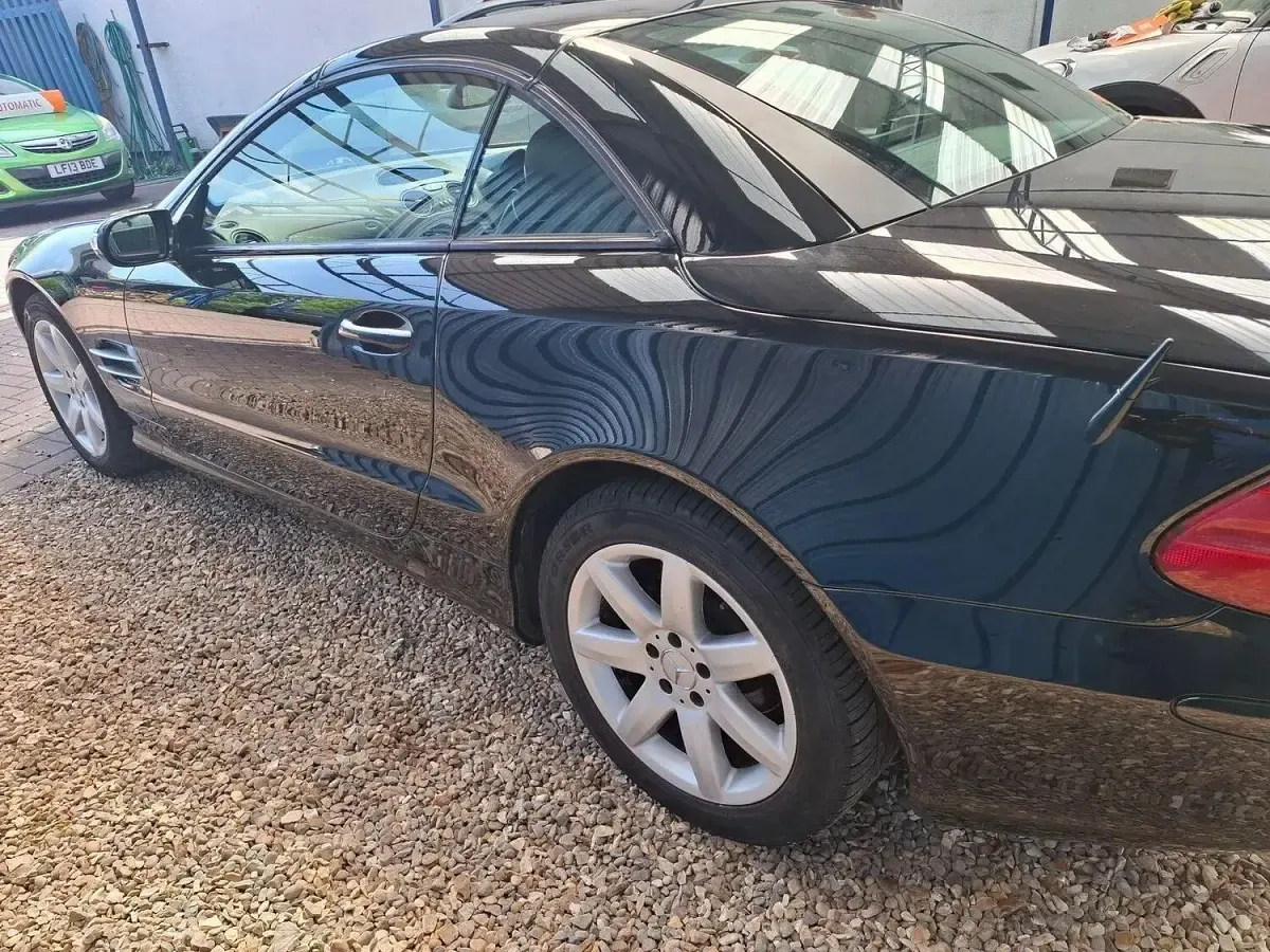 Used Mercedes SL350 245 HP (180 kW) 2005 Black Cabriolet