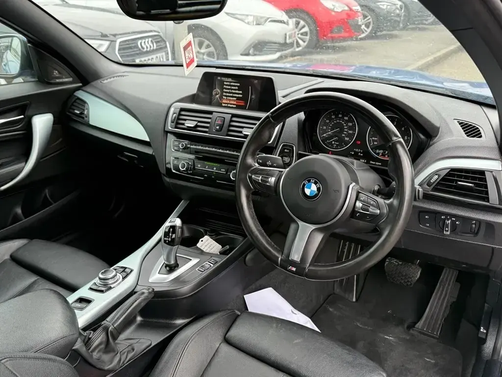 Begagnad BMW 218 M Sport 150 HK (110 kW) 2017 Blå Cab