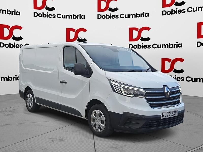 Used Renault Trafic Business 128 HP (94 kW) 2022 White MPV