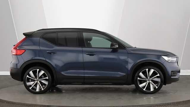 Used Volvo XC40 Pro 295 kW (402 HP) 2022 SUV