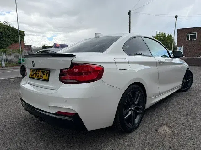 Used BMW 220 M Sport 190 HP (139 kW) 2015 White Coupe